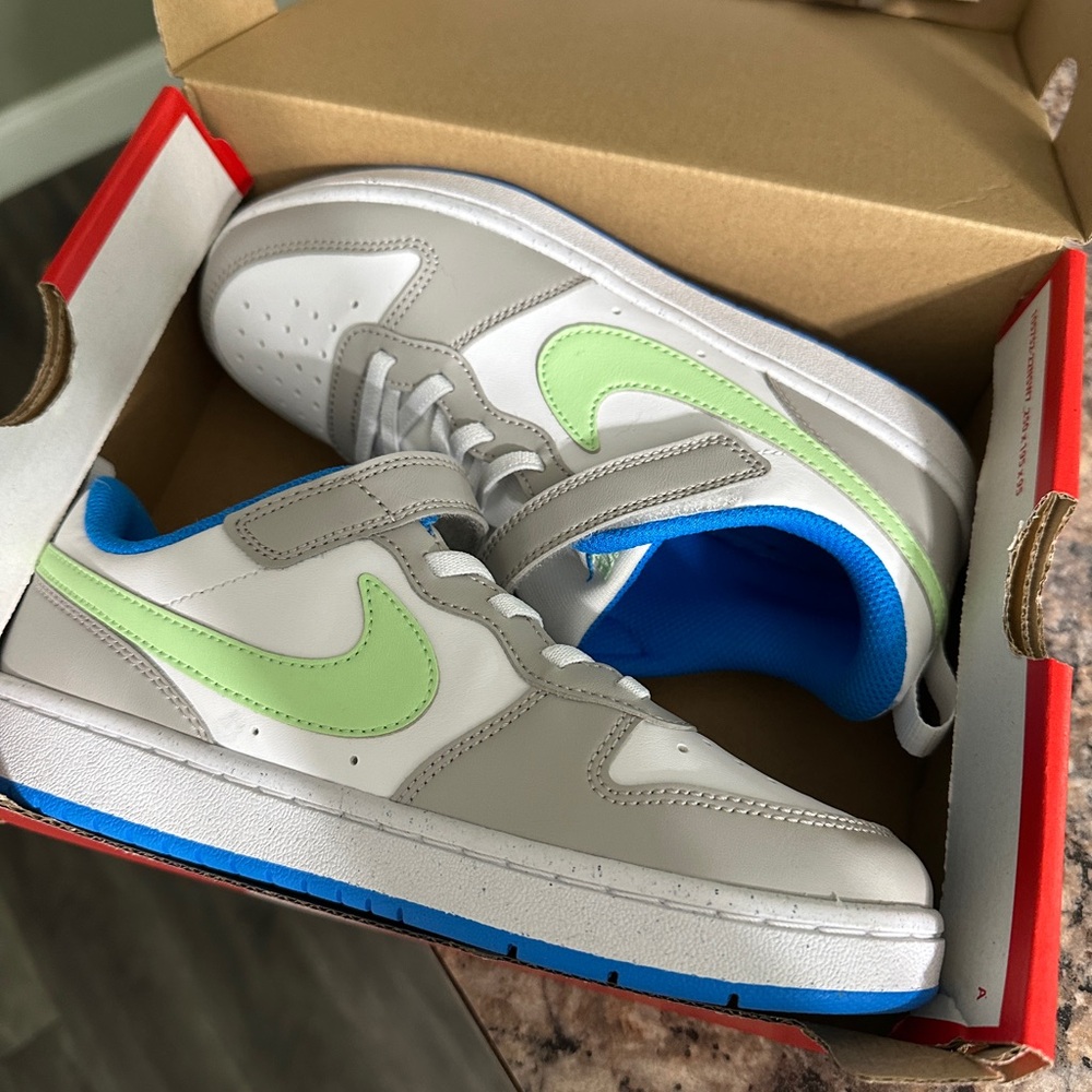 Boys court borough low recraft shoes